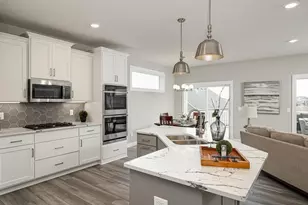 9033 Orchard Cir, Monticello, MN 55362 - Photo 10