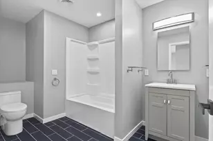 8912 Tretbaugh Dr, Bloomington, MN 55431 - Photo 30