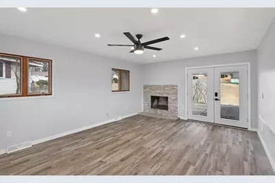 8912 Tretbaugh Drive, Bloomington, MN 55431 - Photo 6