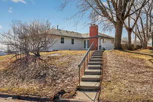 8912 Tretbaugh Dr, Bloomington, MN 55431 - Photo 4