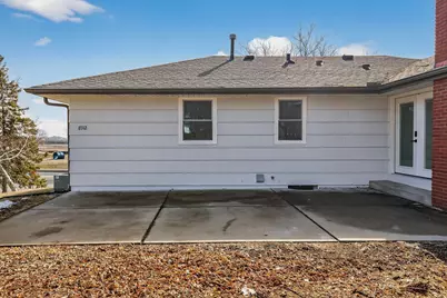 8912 Tretbaugh Drive, Bloomington, MN 55431 - Photo 50