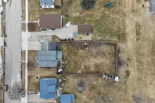 431 E 13th St, Saint Charles, MN 55972 - Photo 42