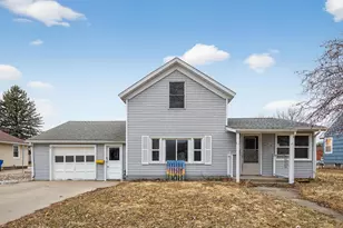 431 E 13th St, Saint Charles, MN 55972 - Photo 2