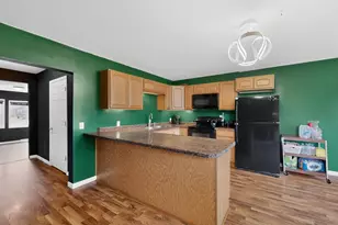 431 E 13th St, Saint Charles, MN 55972 - Photo 28