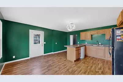 431 E 13th Street, Saint Charles, MN 55972 - Photo 32