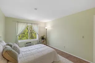 183 Little Canada Rd E, Little Canada, MN 55117 - Photo 12