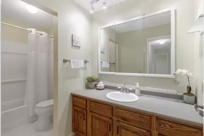 183 Little Canada Road E #310, Little Canada, MN 55117 - Photo 14