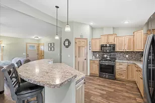 1291 138th St, New Richmond, WI 54017 - Photo 8