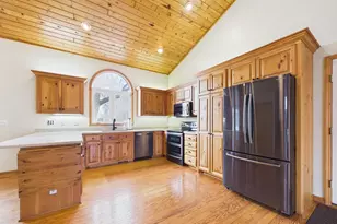 573 Rolling Meadows Ln SE, New Prague, MN 56071 - Photo 8