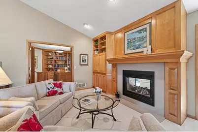 2614 Parkview Court, White Bear Lake, MN 55110 - Photo 12