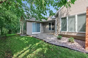 2614 Parkview Ct, White Bear Lake, MN 55110 - Photo 6