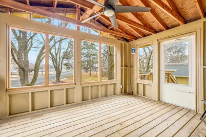 1026 Monroe Street N, Hudson, WI 54016 - Photo 6