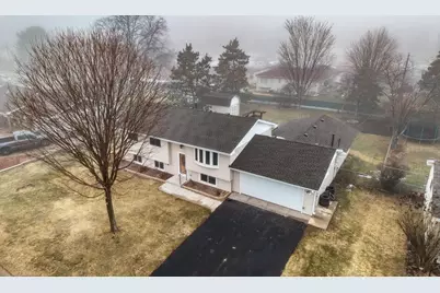 5525 Lower 182nd Street W, Farmington, MN 55024 - Photo 2