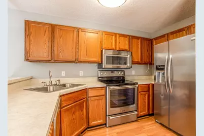 2627 Brookdale Lane, Brooklyn Park, MN 55444 - Photo 6