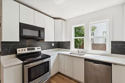 987 Dayton Avenue, Saint Paul, MN 55104 - Photo 14