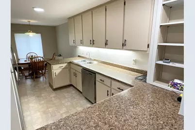 800 1st Drive NW #102, Austin, MN 55912 - Photo 6