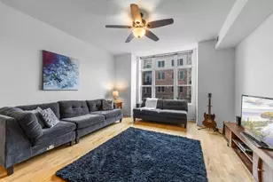 310 E 18th St, Minneapolis, MN 55404 - Photo 14