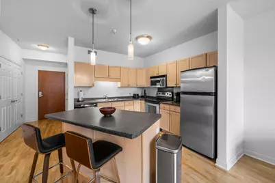310 E 18th Street #201, Minneapolis, MN 55404 - Photo 10