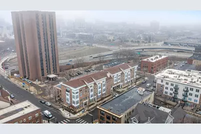 310 E 18th Street #201, Minneapolis, MN 55404 - Photo 4