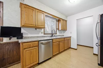 445 Rensvold Boulevard, Moorhead, MN 56560 - Photo 6