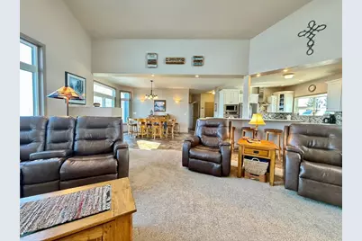 37654 S Eagle Lake Road, Battle Lake, MN 56515 - Photo 14