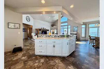 37654 S Eagle Lake Road, Battle Lake, MN 56515 - Photo 18