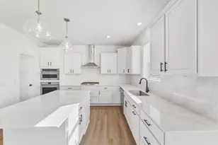 549 Waterford Pl, Waconia, MN 55387 - Photo 10