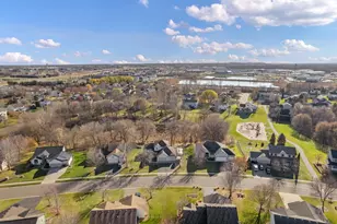 22181 Marie Ave, Rogers, MN 55374 - Photo 4