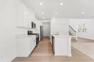 190 HUNTINGTON DR, Waconia, MN 55387 - Photo 8