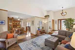 1481 Sextant Ave E, Maplewood, MN 55109 - Photo 10