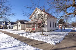 701 Wilson St, Winona, MN 55987 - Photo 2