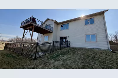 105 Hillwood Drive, Lake City, MN 55041 - Photo 10