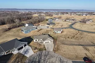 105 Hillwood Dr, Lake City, MN 55041 - Photo 38