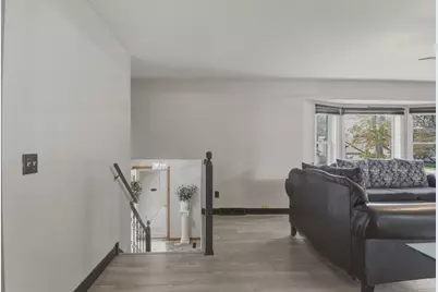 9815 Larch Street NW, Coon Rapids, MN 55433 - Photo 6