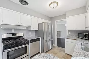 1605 W 72nd St, Richfield, MN 55423 - Photo 8