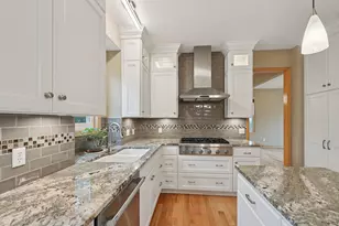 17818 Inverness Curve, Eden Prairie, MN 55347 - Photo 22