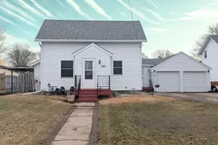 209 Aspen Ave N, New Richland, MN 56072 - Photo 1