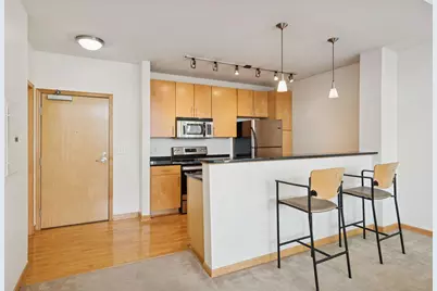 7600 Lyndale Avenue S #414, Richfield, MN 55423 - Photo 10