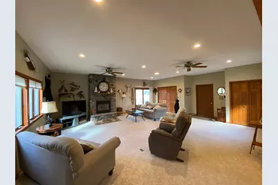 2473 SE Marshall Street, Albert Lea, MN 56007 - Photo 4