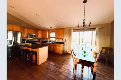 1005 12th Street SE, Waseca, MN 56093 - Photo 8