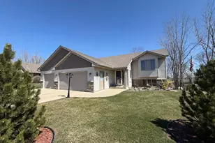 1005 12th St SE, Waseca, MN 56093 - Photo 4