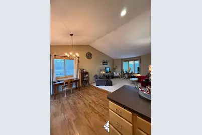 1005 12th Street SE, Waseca, MN 56093 - Photo 8