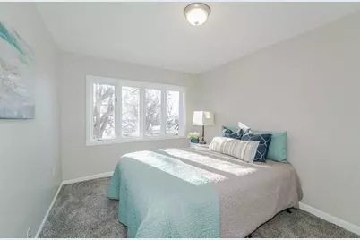 1711 NE 22nd Avenue NE, Minneapolis, MN 55418 - Photo 24