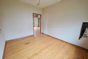 704 N Carver St, Winthrop, MN 55396 - Photo 8