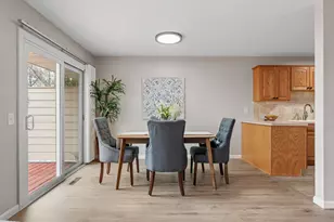 10512 Decatur Ave S, Bloomington, MN 55438 - Photo 12