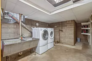 2700 Hayes St NE, Minneapolis, MN 55418 - Photo 36