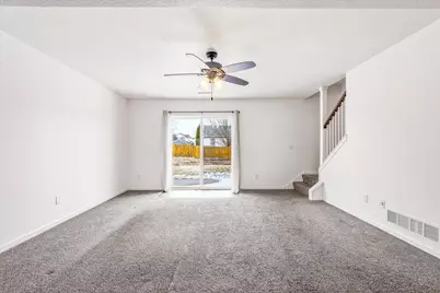 405 E Cheyenne Street, Roberts, WI 54023 - Photo 14