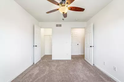 405 E Cheyenne Street, Roberts, WI 54023 - Photo 32