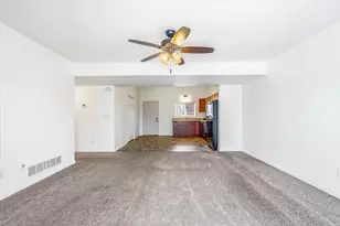 405 E Cheyenne St, Roberts, WI 54023 - Photo 16