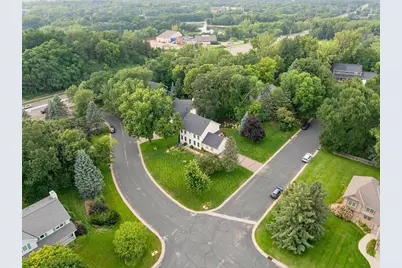 1389 Camelback Drive, Eagan, MN 55123 - Photo 4